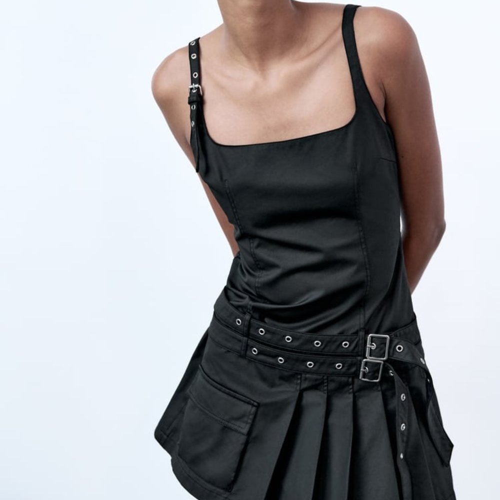 NWT WAXED BOX PLEAT BLACK DRESS